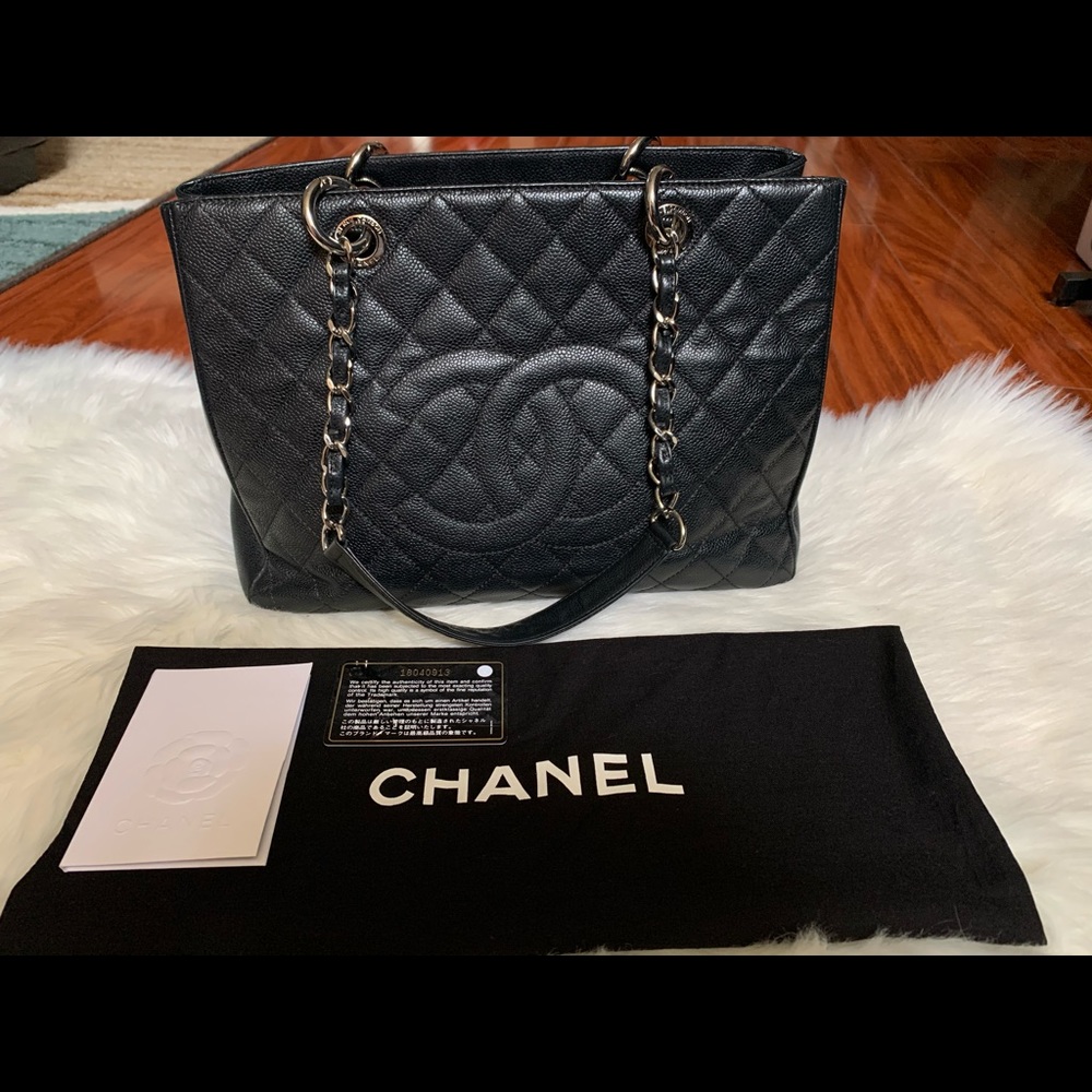 💗 Authentic Chanel GST Black Caviar Leather 💗